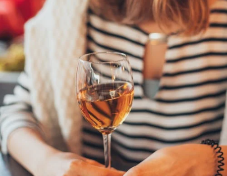 The World of Rioja: Tasting Notes, Pairings & Serving the Right Way